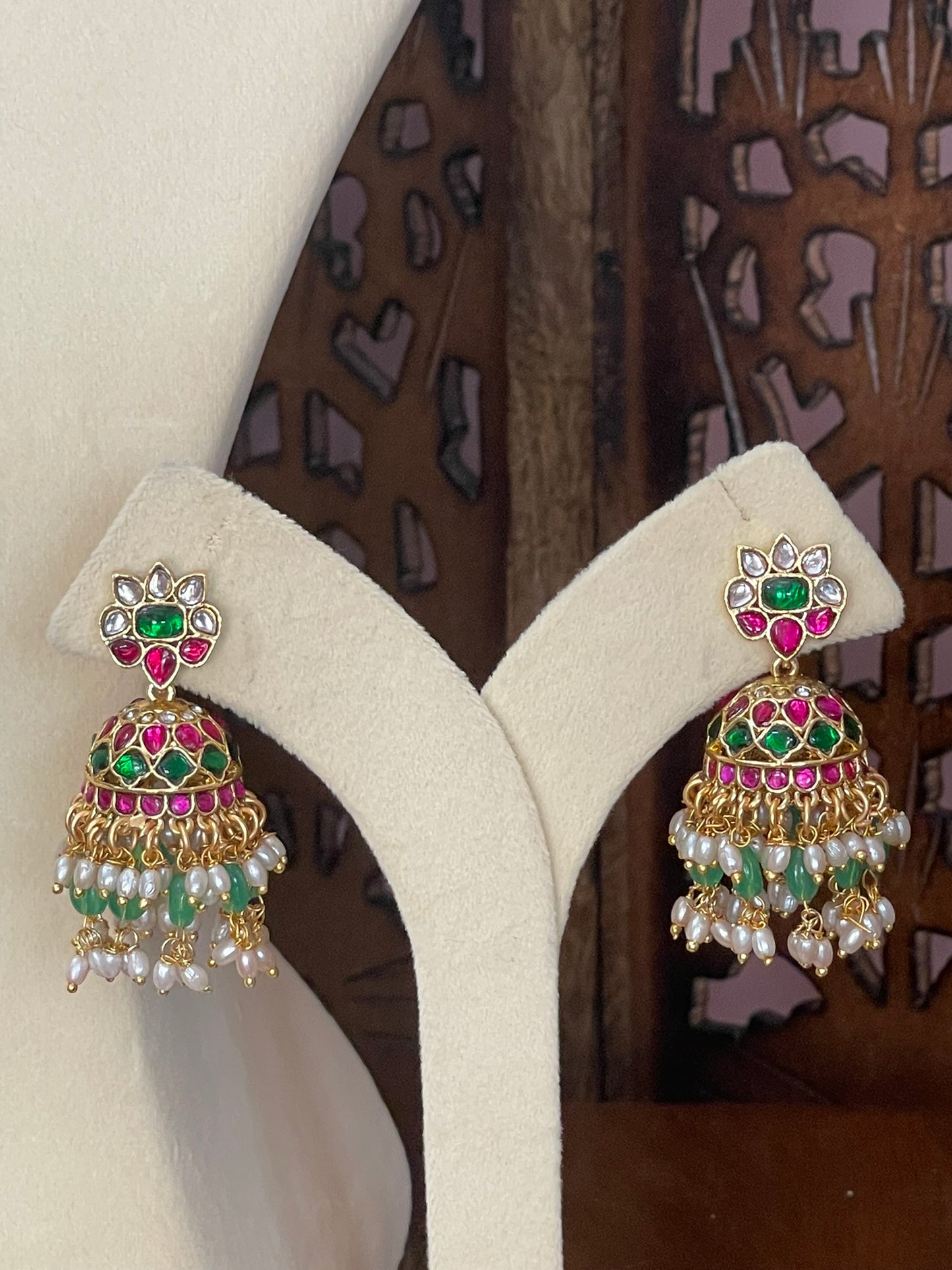 Jadau Guttapusalu Necklace Set