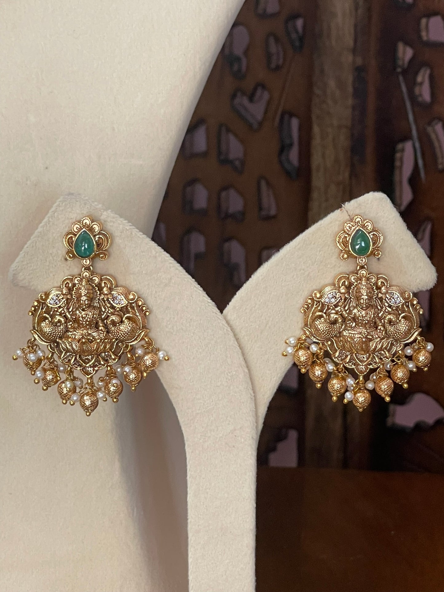 Antique Lakshmi Nakshi Pendant Set