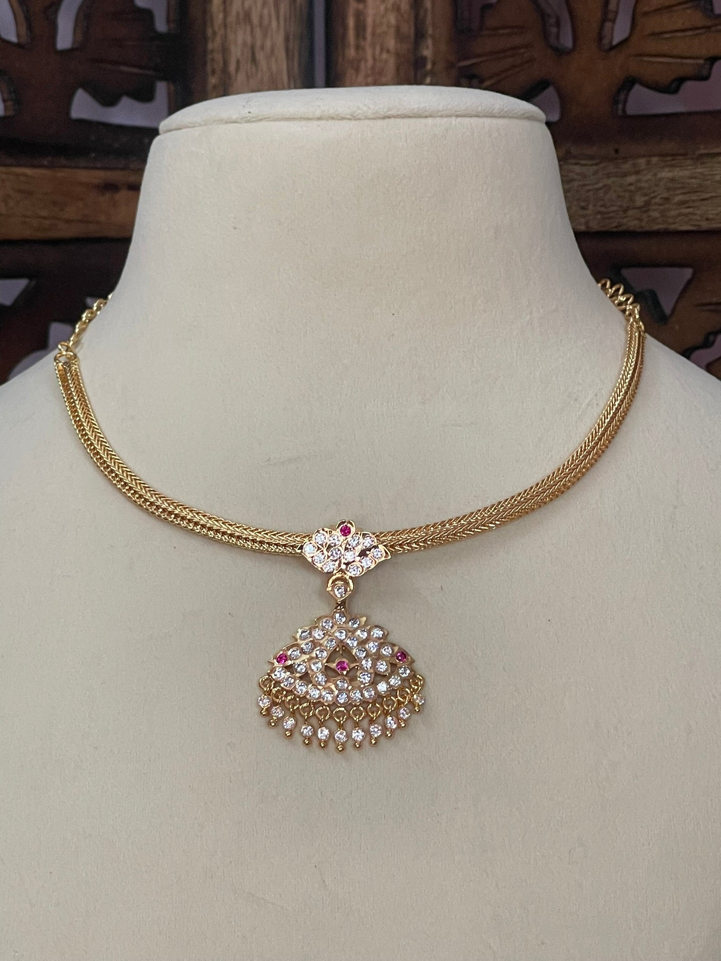 Vintage Attigai Necklace - Ruby & White Stones
