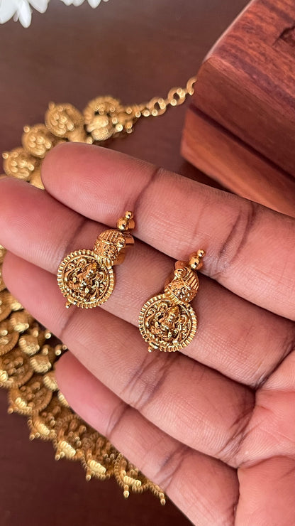 Manga Lakshmi Kaasu Necklace Set