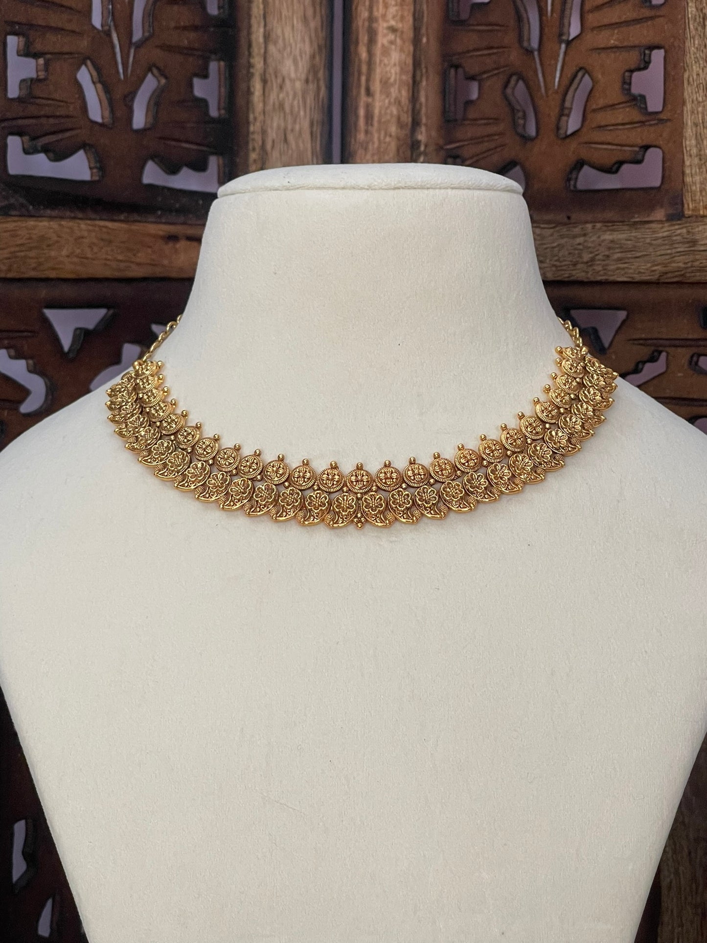 Mango Heritage Antique Necklace Set