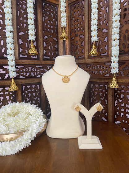 Antique Lakshmi Pendant Set