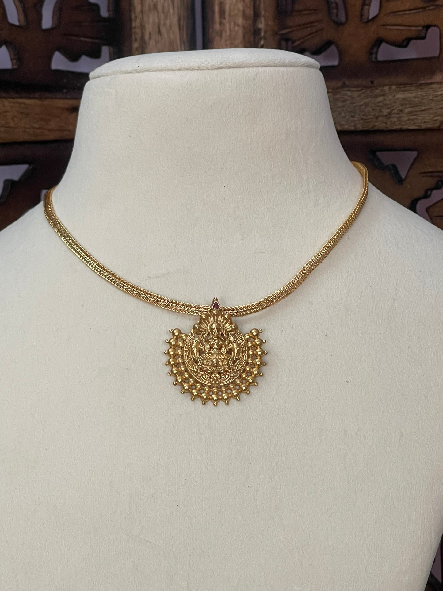 Antique Lakshmi Pendant Set