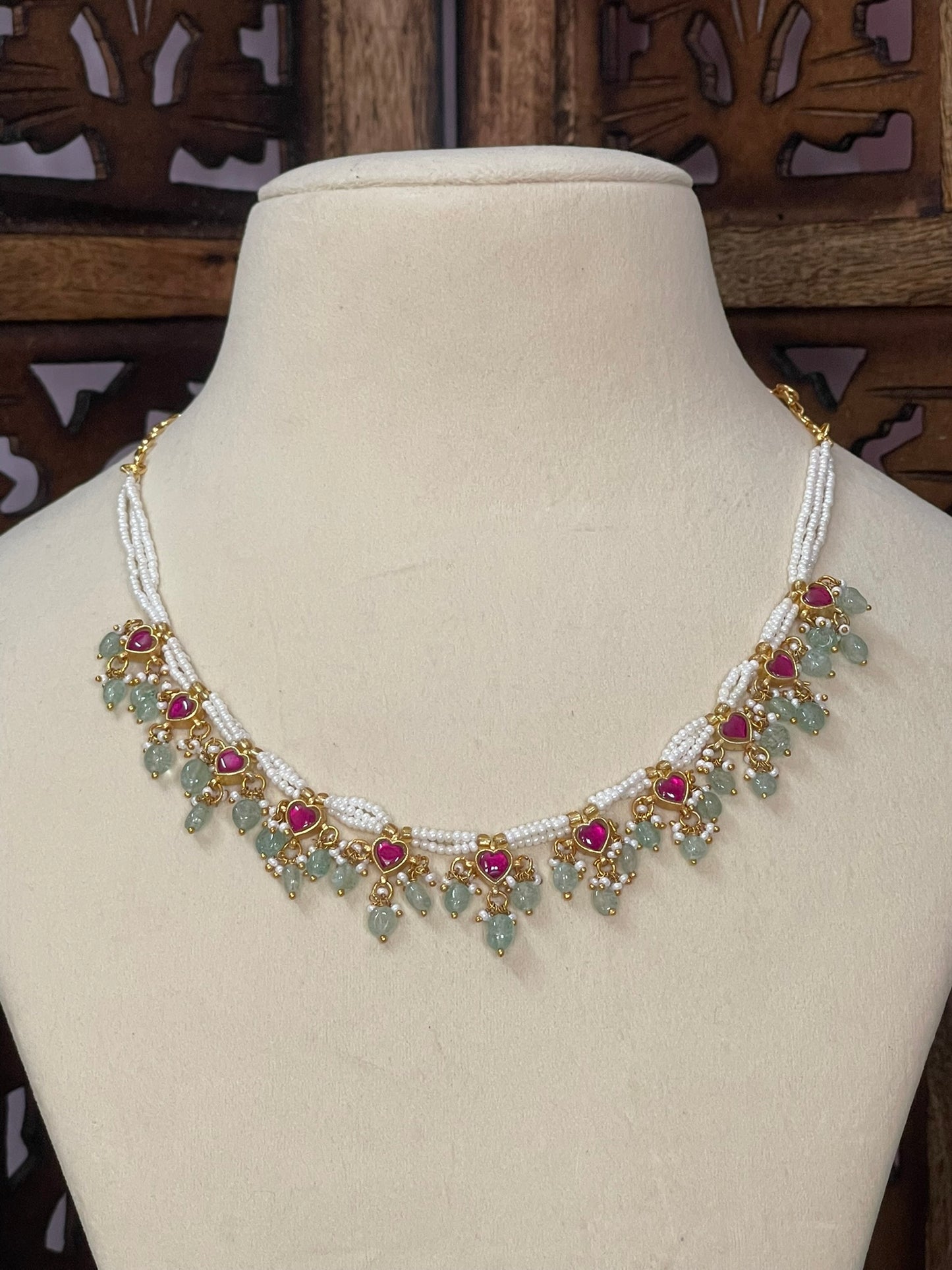 Jadau Heart Pearls Necklace