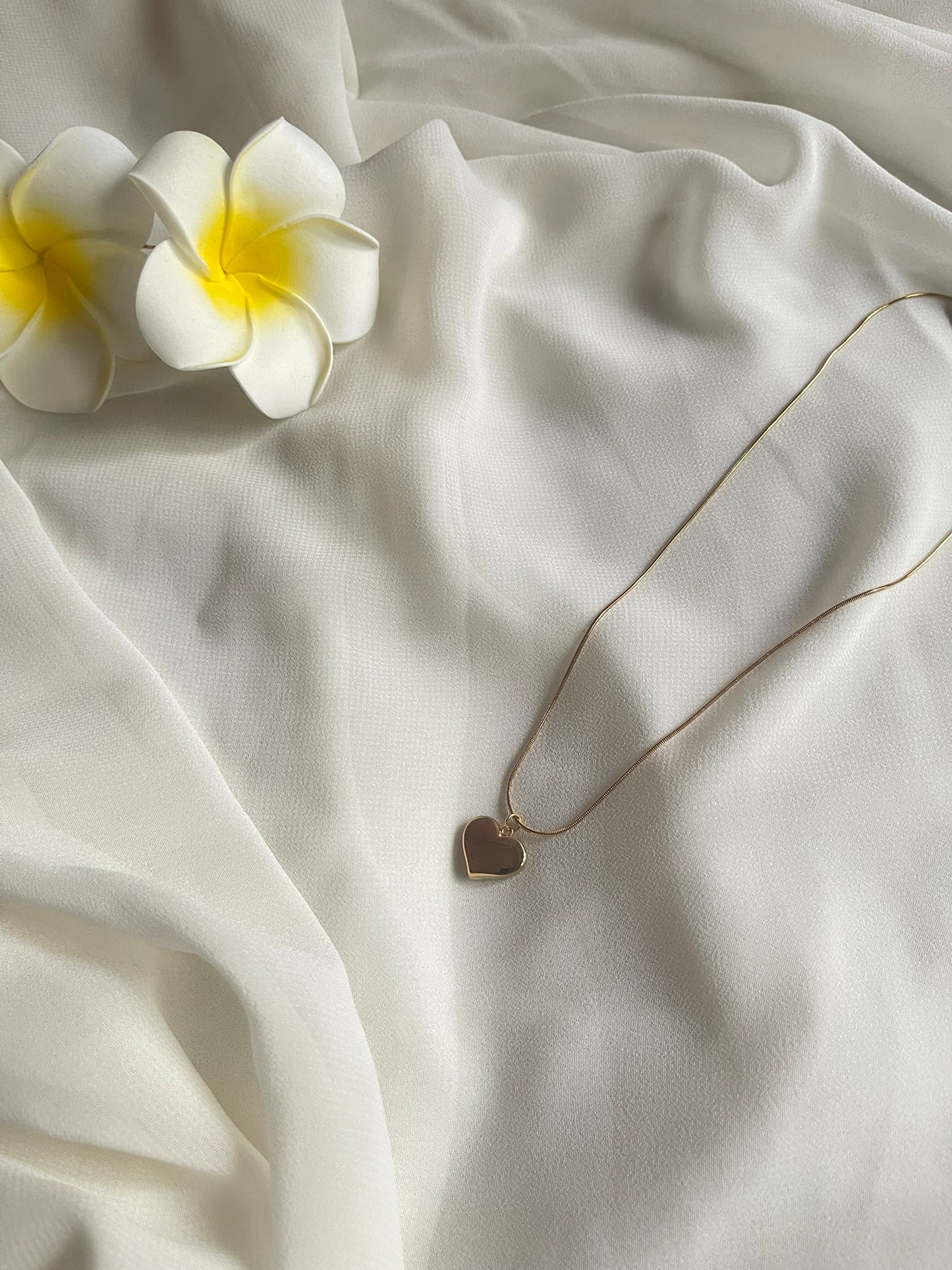 Solid Heart Pendant Chain