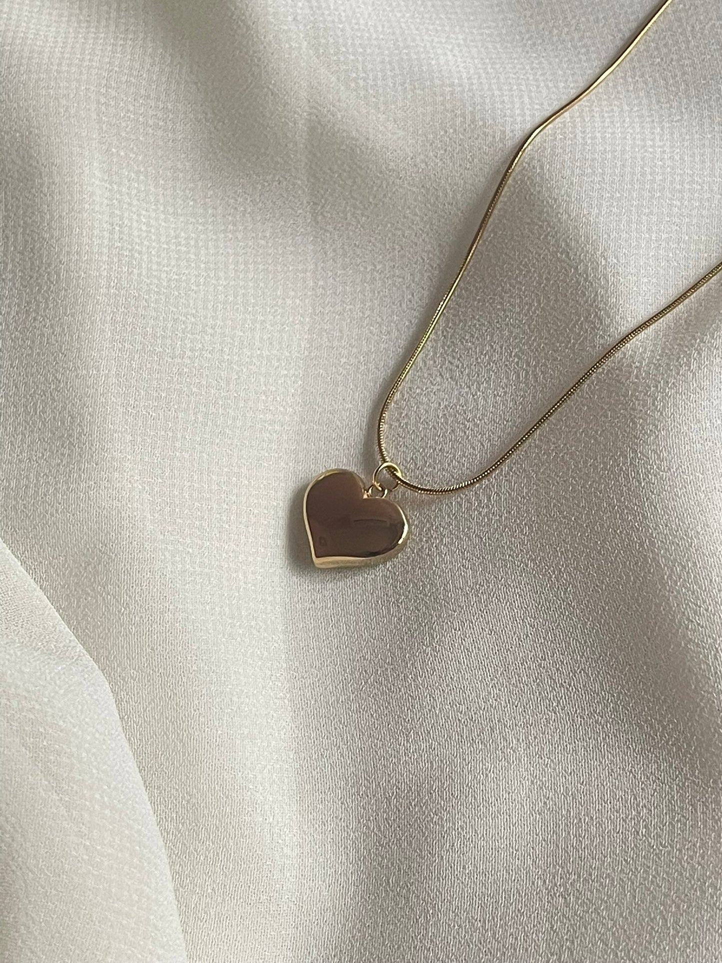 Solid Heart Pendant Chain