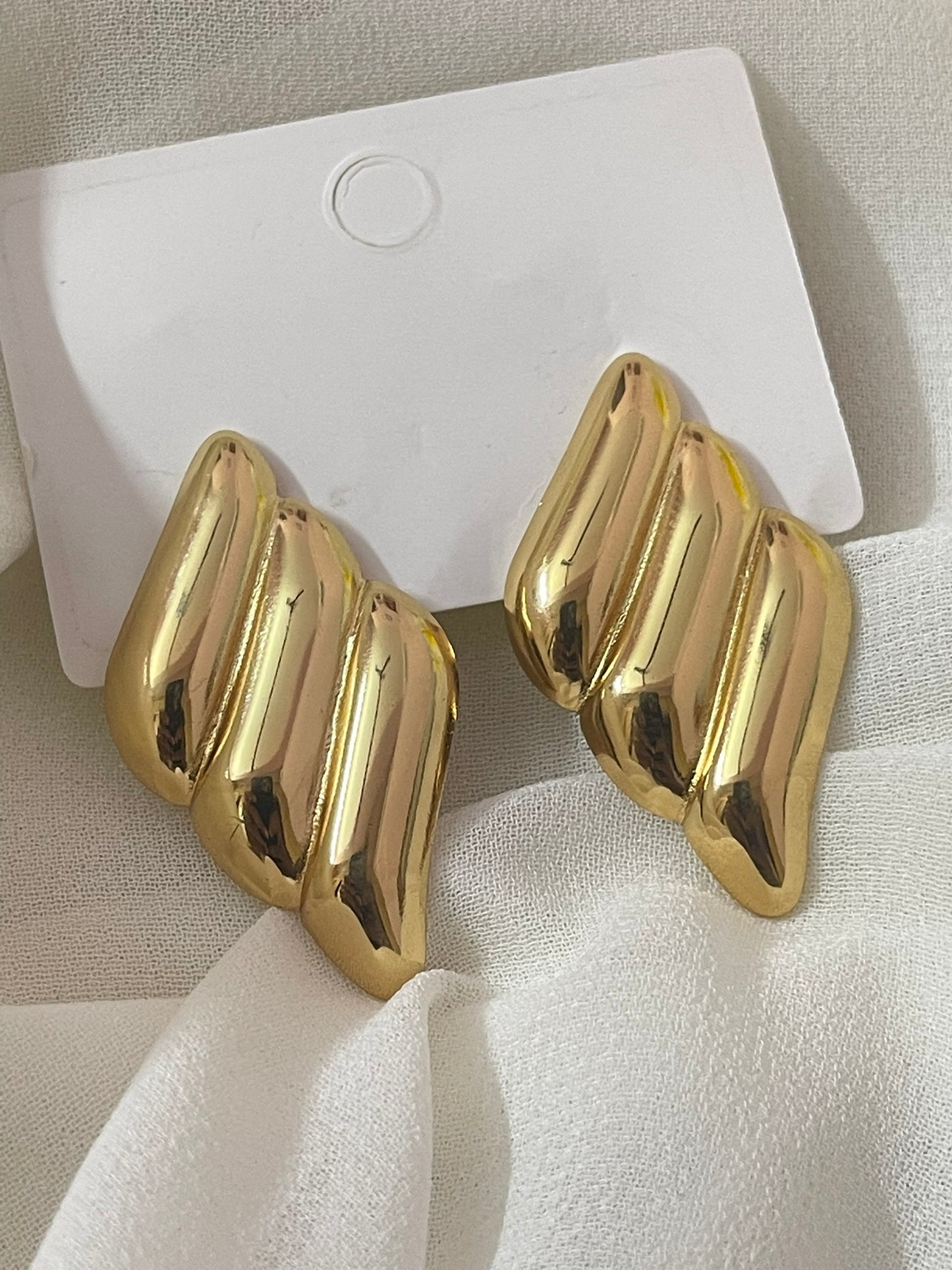 Oversized Swirl Earring