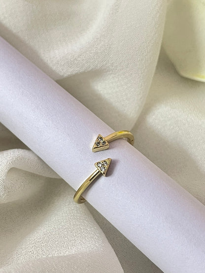 Crystal Arrow Finger Ring