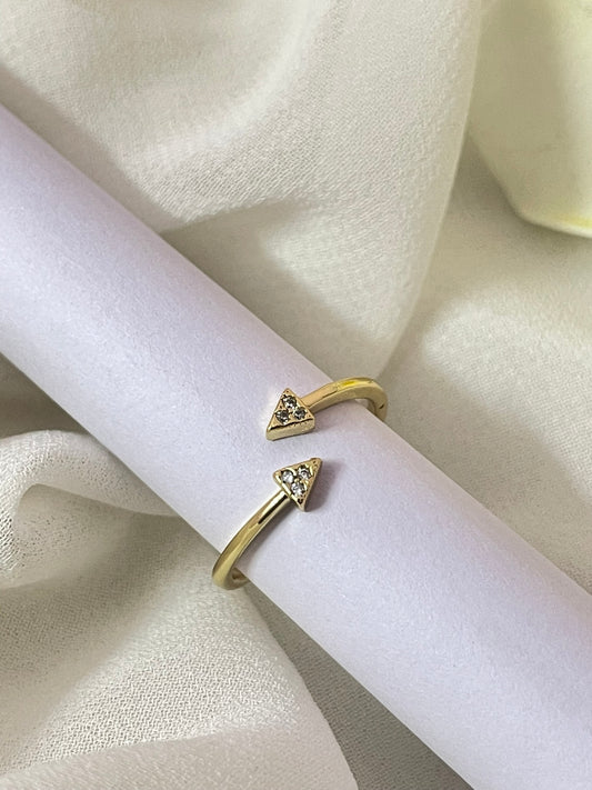Crystal Arrow Finger Ring